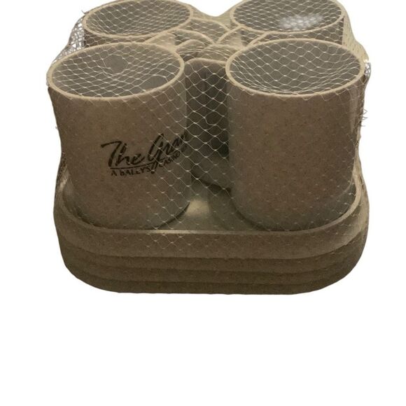 Vintage NEW The Grand A Ballys Casino Resort 4 Plastic Casino Mugs and Tray Set - Picture 1 of 7